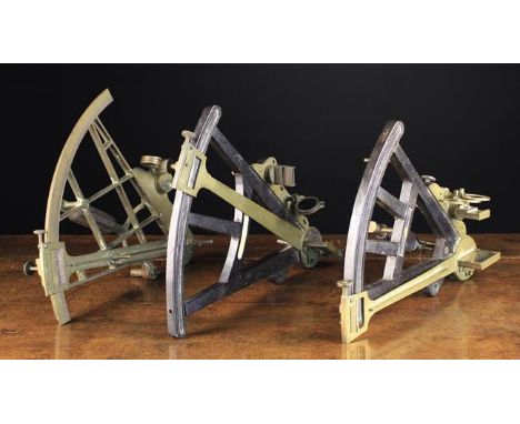 An Early 19th Century Brass Sextant signed W&amp;S Jones, 30 Holborn, London with a inset silvered scale band  to the arc. An