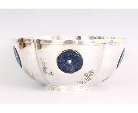 A VERY GOOD ART DECO "MALTESE" SILVER CIRCULAR SHAPED PUNCH BOWL inset with LAPIS LAZULI CIRCULAR DISCS. Maker's mark L. F. i