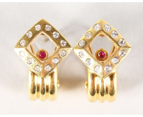 A PAIR OF 18CT YELLOW GOLD CHOPARD STYLE DIAMOND SET EARRINGS.