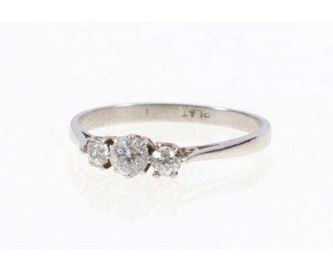 Platinum diamond three stone ring. 2.9g size R