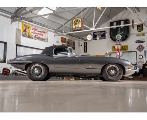 1961 Jaguar E-Type Series I Roadster (Outside bonnet lock) Transmission: manualMileage:34474When introduced at the 1961 Genev