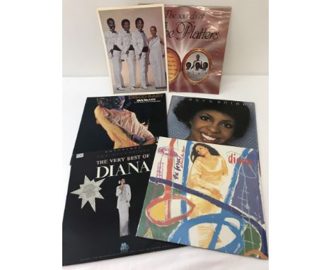 5 vintage Motown/Soul records to include The Sounds of the Platters complete with signed picture. And The Very Best of Diana,