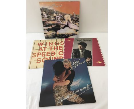 4 vintage vinyl LP's. Comprising: Led Zeppelin - Houses of the Holy (ATL 50014) with gatefold sleeve on Atlantic, Wings - AT 