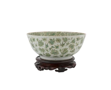 A CHINESE EXPORT PUNCH BOWL, late 18th century decorated in gilt and green enamel, on timber stand 