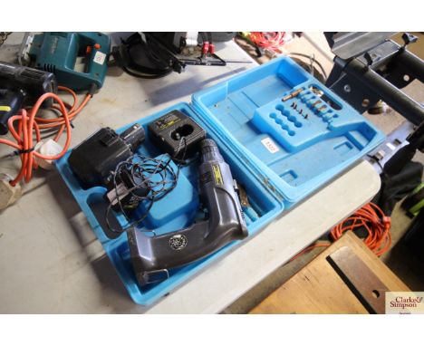 A Kinzo cordless drill in case 