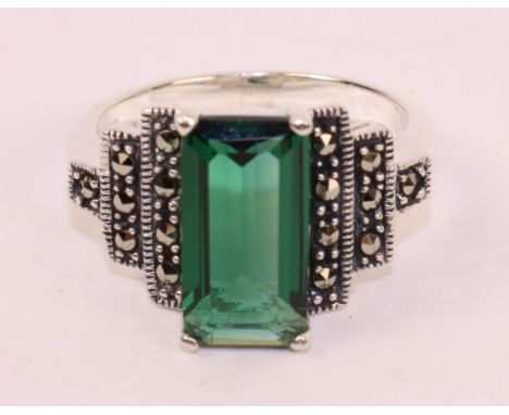 Marcasite stepped silver dress ring stamped 925   Condition Report   Click here for further images, condition, auction times 