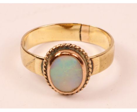 Opal hallmarked 9ct gold ring   Condition Report   Click here for further images, condition, auction times & delivery costs