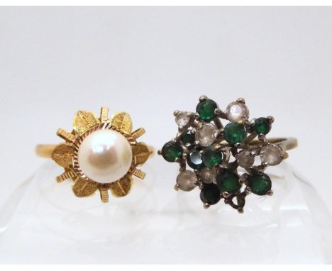 A 9ct gold green and clear gem retro cluster ring, size N1/2, together with a bright yellow metal pearl set ring, size Q, wei