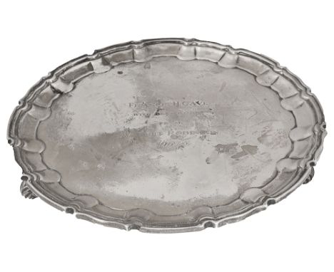 A small Edwardian silver presentation salver London, 1902 by William Hutton &amp; Sonsplain circular form with piecrust borde