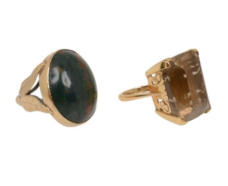 A bloodstone 9ct ring and a smokey quartz dress ring bloodstone ring marked '9ct' and smokey quartz ring marked '18K' (2)bloo