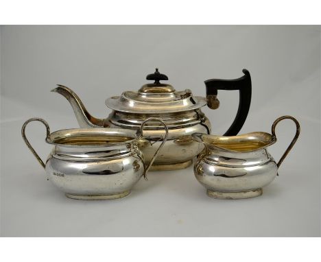 A George V silver three piece tea service, Sheffield 1930. Approx weight 1191 grams.