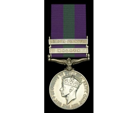 General Service 1918-62, 2 clasps, Malaya, Arabian Peninsula, G.VI.R., unofficial retaining rod between clasps (22686402 Pte.
