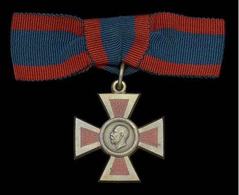 Royal Red Cross, 2nd Class (A.R.R.C.), G.V.R., silver and enamel, on lady’s bow riband, in Garrard, London, case of issue, go