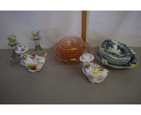 Mixed Lot: Pressed glass bowls, candlesticks, model ducks etc