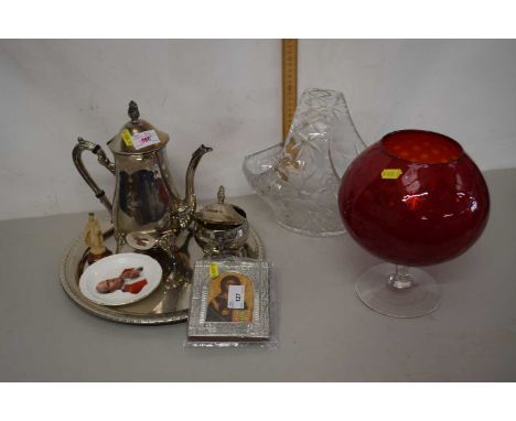 Mixed Lot: Silver plated tea wares, glass bowl and other items