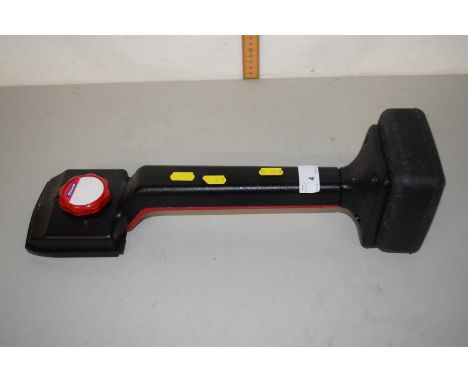 A Kneekicker carpet fitters tool