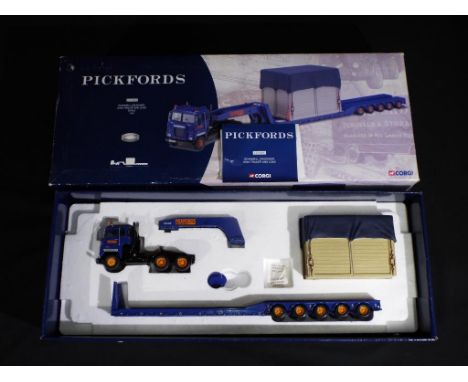 Diecast - Corgi 1:50 scale truck CC12605 appears to be in near mint to mint condition with certificate in good box with some 