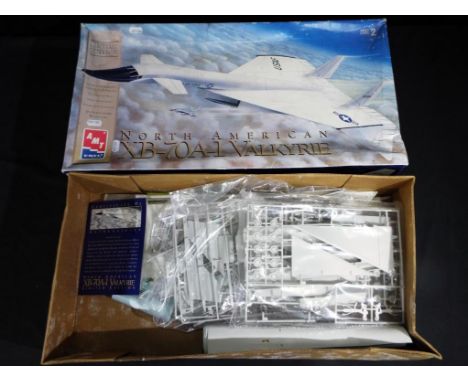 Model Kits - AMT North America limited edition XB-70A-1 Valkyrie model kit, item appears to be in excellent to near mint cond