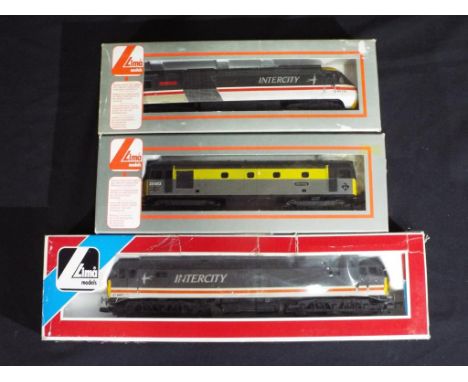 Model Railways - three Lima OO gauge diesel locomotives, comprising Class 47, Class 33 and HST, models appear to be in very g