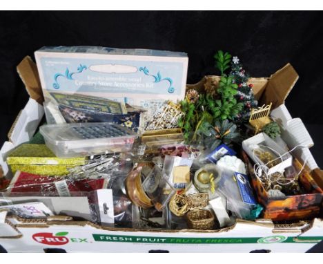 Dolls House accessories - a large selection of dolls house craft accessories and miniature to include carpets, flower items, 