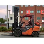 2018 TOYOTA 02-8FGJF35 LPG FORKLIFT – 3,500KG CAPACITY, TRIPLEX MAST
