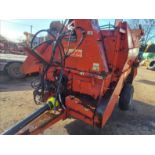 TEAGLE 808 BALE SHREDDER