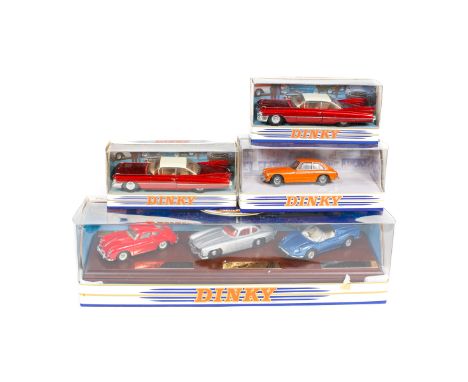 19 Matchbox Dinky. 6x 'Classic Sports Cars -Series 1' sets DY-902. Comprising - Porsche 356A, Mercedes-Benz Gullwing and a Fe