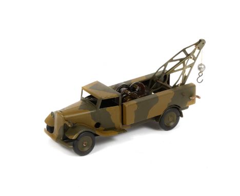Tri-ang Minic Army Breakdown Lorry (48M CF). A post-war example in camouflage. Clockwork crane unit and black tyres. VGC-Mint