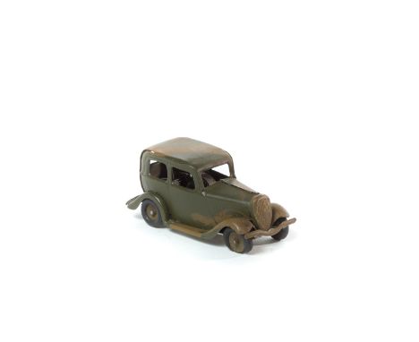 Tri-ang Minic £100 Army Ford Saloon (1M CF). An example in green and brown camouflage with green wheels and black tyres. VGC.