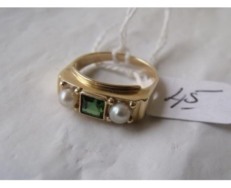 A square cut tourmaline and pearl 3 stone ring  in 14ct gold mount  'P'      