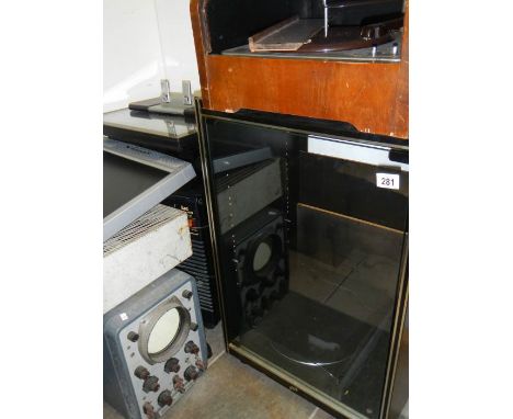 A mixed lot including an old record player & dehumidifier etc (6 items)