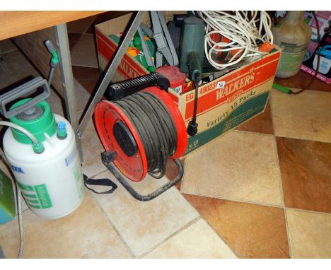 A very large quantity of garden tools