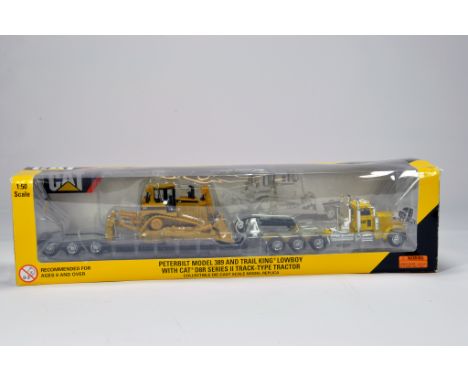 Norscot 1/50 Diecast Truck Issue. Caterpillar. Peterbilt Model 389 Trailking Lowboy with CAT d8R Tracktype Tractor. NM to M i