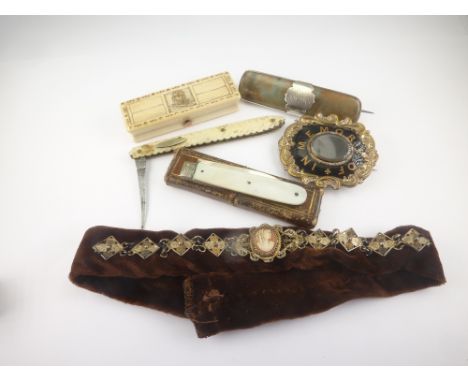 Georgian gold and pique ivory patch box, a similar knife, another silver and pearl, cased c1800, two brooches and a filigree 