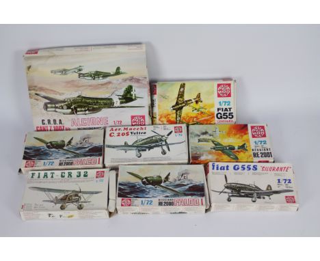 Supermodel - Eight boxed 1:72 scale plastic military aircraft kits by Supermodel. Lot includes #10-005 CDRA Cant Z 1007 Alcio