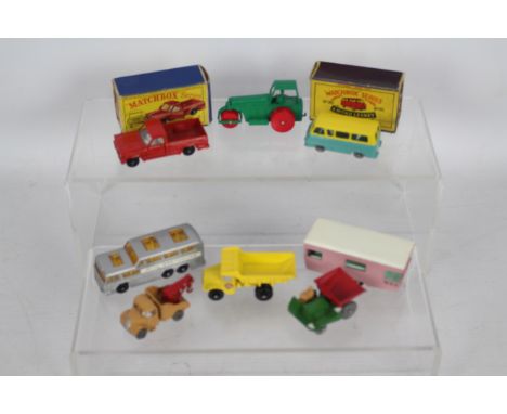 Matchbox - Moko - Lesney - 8 x vehicles, two boxed and six loose including # 1 Aveling Barford Road Roller, # 71 Jeep Gladiat
