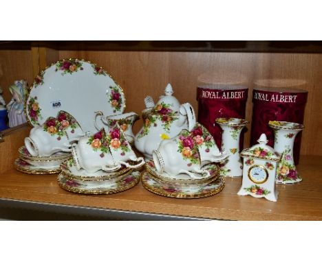 ROYAL ALBERT 'OLD COUNTRY ROSES' TEAWARES AND TRINKETS, to include teapot, milk jug, sugar bowl, cake plate, six cups/saucers