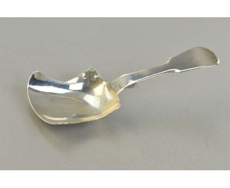 A SILVER VICTORIAN CADDY SPOON, George White Birmingham 1878
