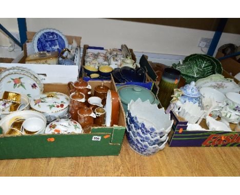 FIVE BOXES AND LOOSE CERAMICS ETC, to include Royal Worcester 'Evesham' dinnerwares, Royal Worcester coffee pots and tea pots