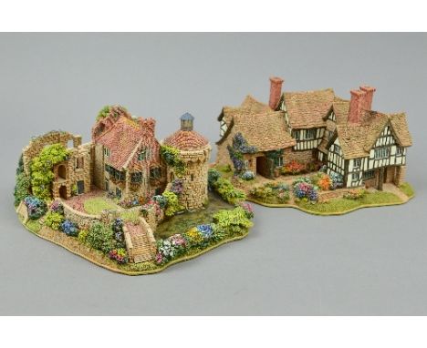 TWO BOXED LILLIPUT LANE SCULPTURES, 'Scotney Castle Garden' limited edition No.944/4500, with certificate, leaflet and deeds 
