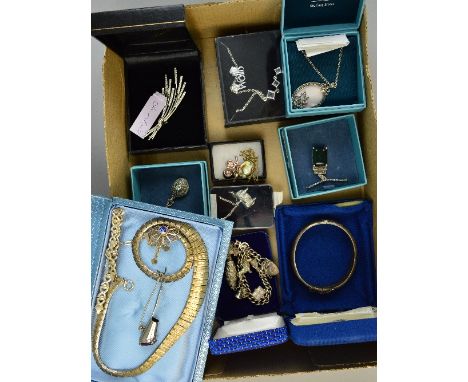 A BOX OF MIXED SILVER AND COSTUME JEWELLERY, including bangle, charm bracelet, necklaces etc