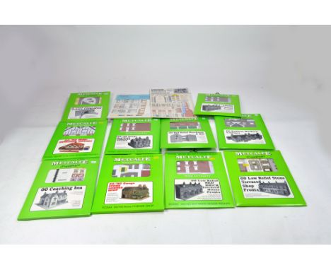 Model Train group comprising Metcalfe Building Packs. As New. 
