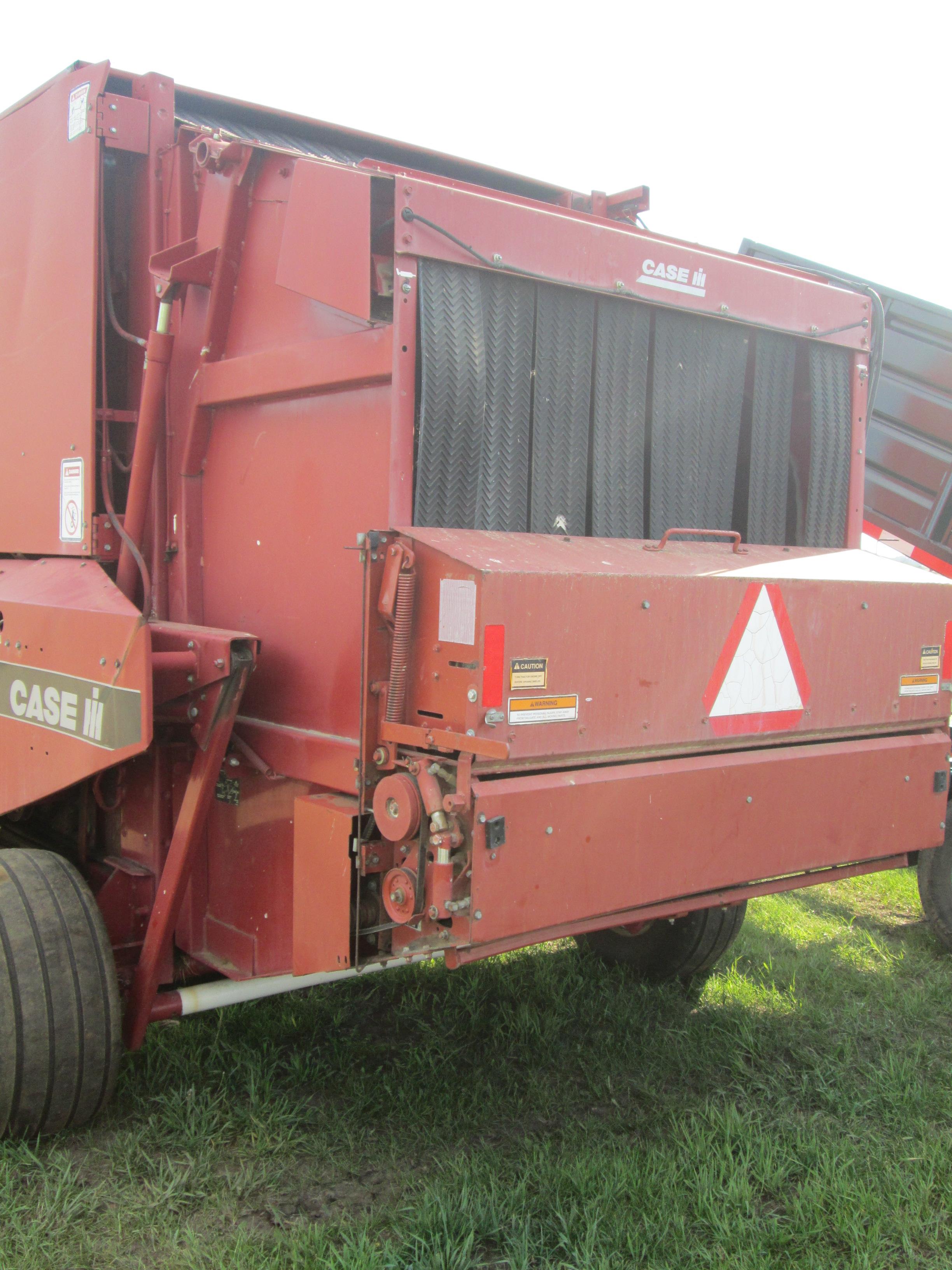 Lot 30 CASEIH 8465 ROUND BALER, C/W NET WRAP, MONITOR & PTO IN