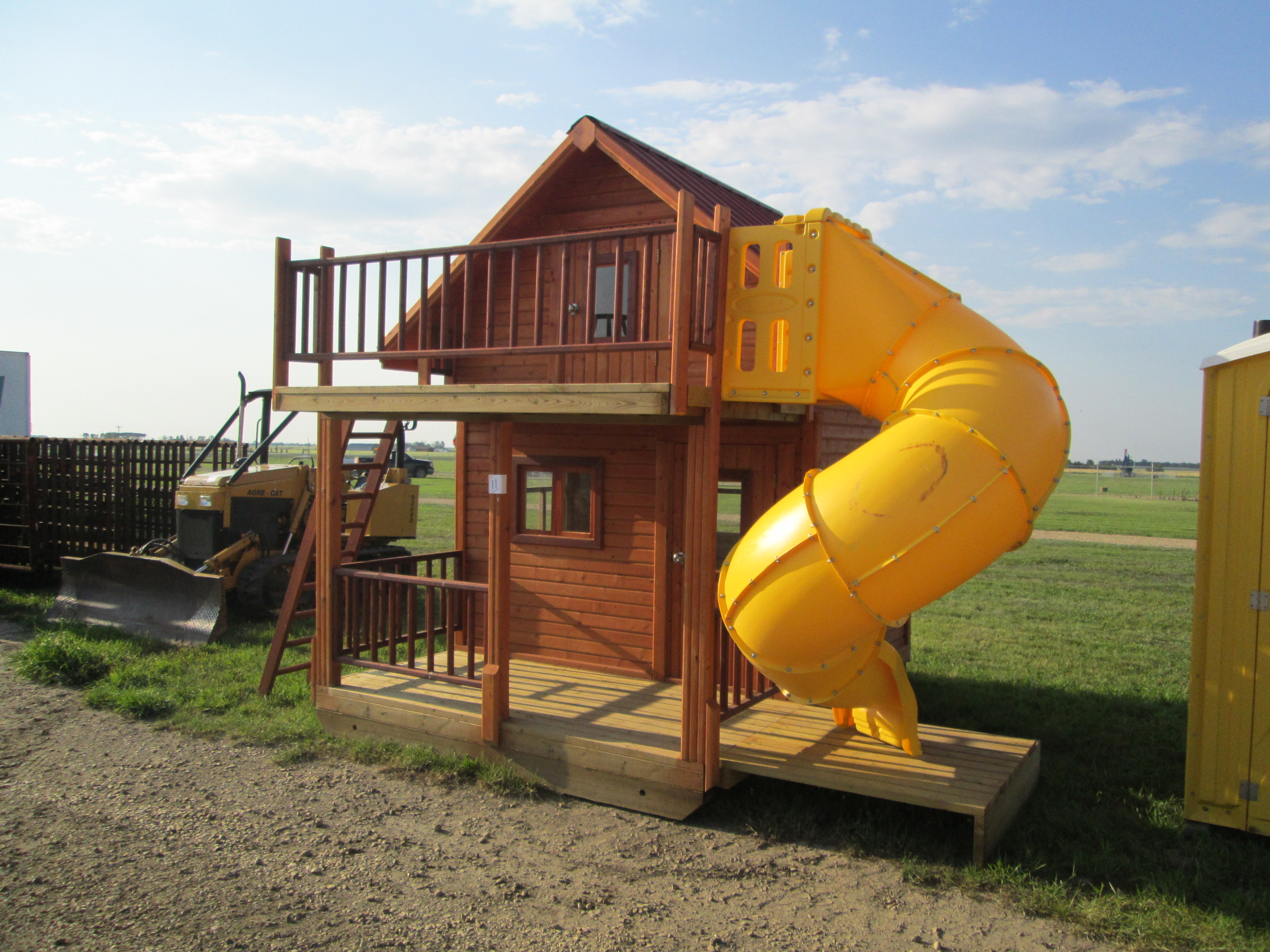 2 story playhouse with slide