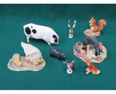 TWO ROYAL DOULTON GLAZED CERAMIC PIGS AND OTHER GLAZED AND UNGLAZED CERAMIC ANIMALS 