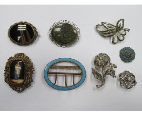 PINCHBECK BROOCH WITH HANDPAINTED CERAMIC PANEL, ENAMELLED BUCKLE AND OTHER BROOCHES 