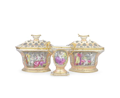 A Chamberlain Worcester garniture of two bough pots and covers and a vase, circa 1795Attributed to John Wood, with richly gil