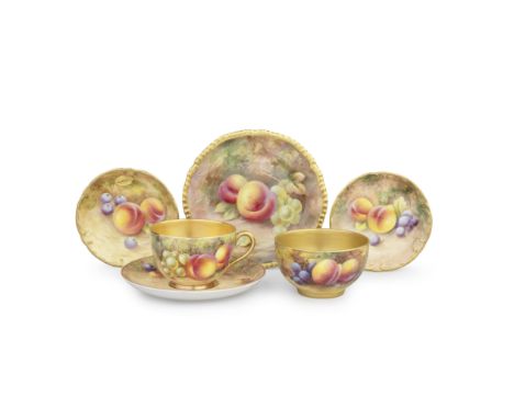Six pieces of Royal Worcester 'Painted Fruit' porcelain, dated 1925-57 and circa 1970Painted with autumn fruits set against m