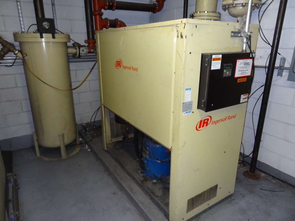 Ingersoll-Rand Model NVC1600A400 1600 CFM Refrigerated Air Dryer, R-22 ...