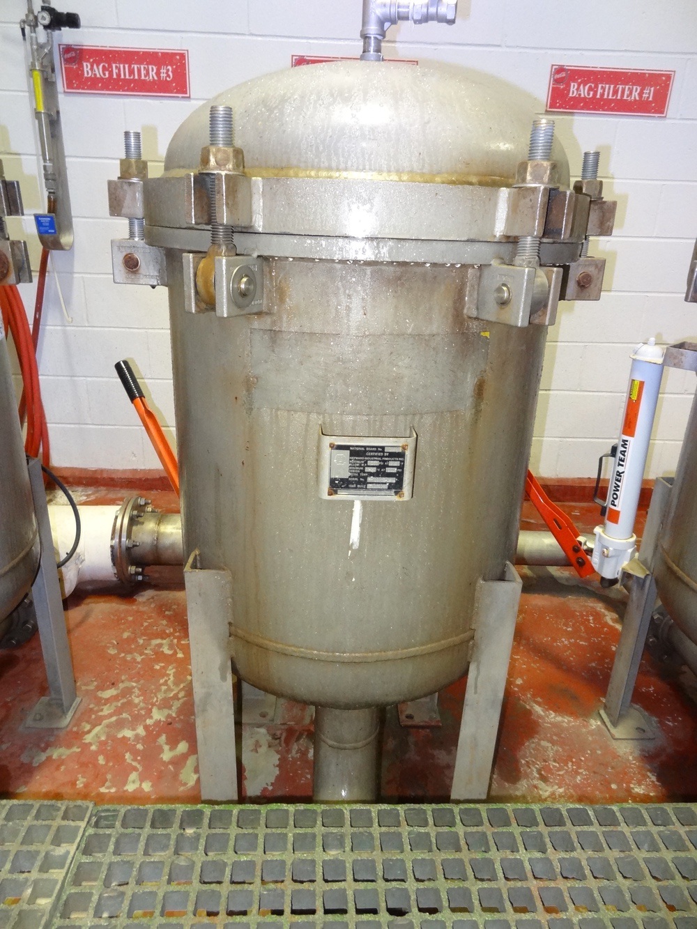 1999 Hayward Industrial Bag Water Filter Housing, S/N 217721